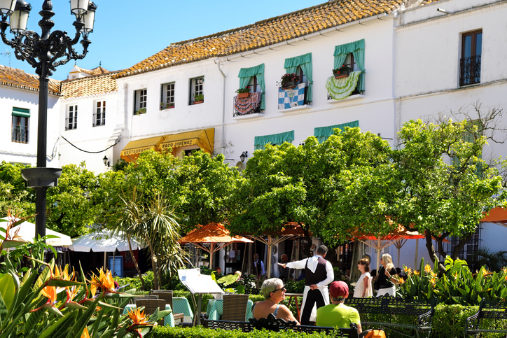 Marbella apuesta por más promoción para que el turismo británico no se resienta