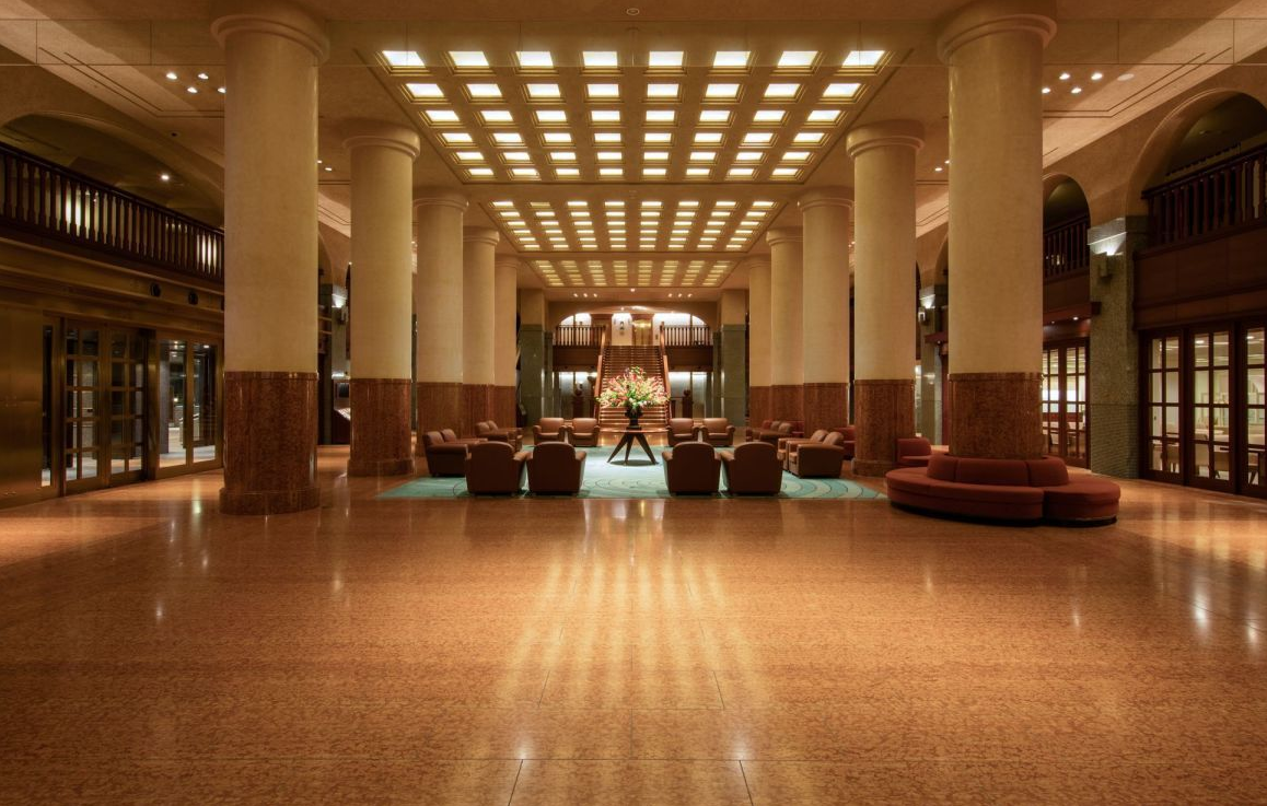 Reabre emblemático hotel de Tokio después de cuatro años de renovaciones