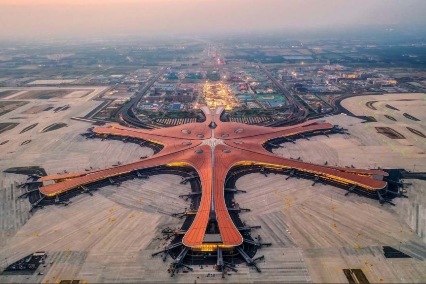 Comienza a operar el nuevo aeropuerto de Pekín, de los más grandes del mundo