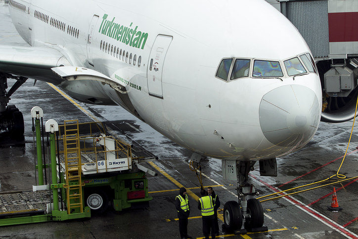 EU lifts ban on Turkmenistan Airlines