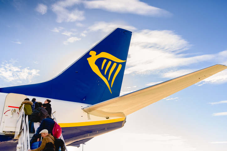 Los sindicatos de Ryanair usarán “todas sus armas” para evitar los despidos