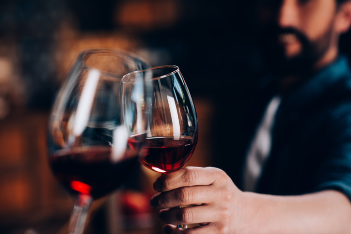 La Delegada del Gobierno asigna al vino un papel protagonista para el turismo