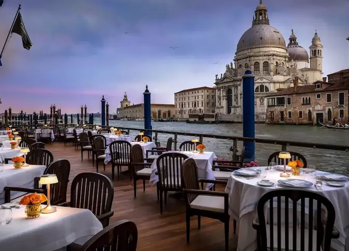 Descubre los hoteles de moda en las redes para una escapada otoñal