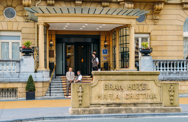Hoteleros mejoran expectativas tras atenuarse efecto por quiebra Thomas Cook