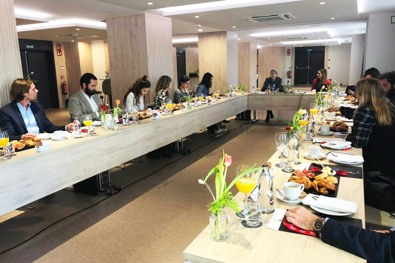 Riu presenta su metodología de innovación y desarrollo social