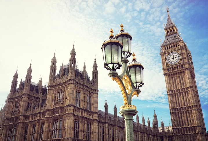 Newly face-lifted Big Ben will ring in London New Year