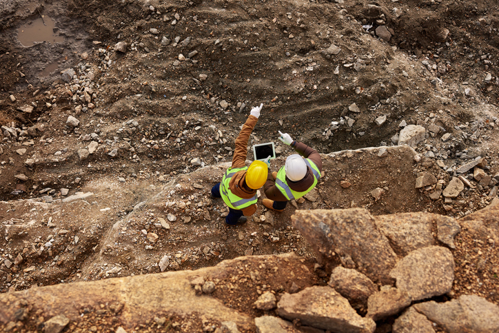 Archeologists discover ancient Mayan palace in eastern Mexico