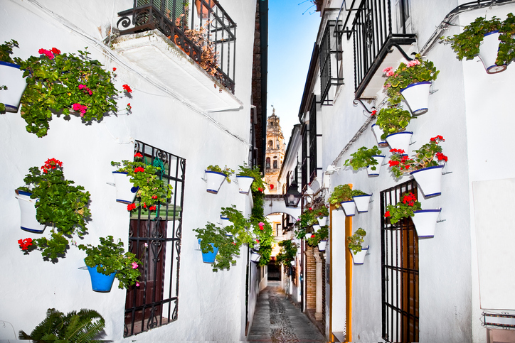 Córdoba solo tiene 483 camas hoteleras más que plazas en viviendas turísticas