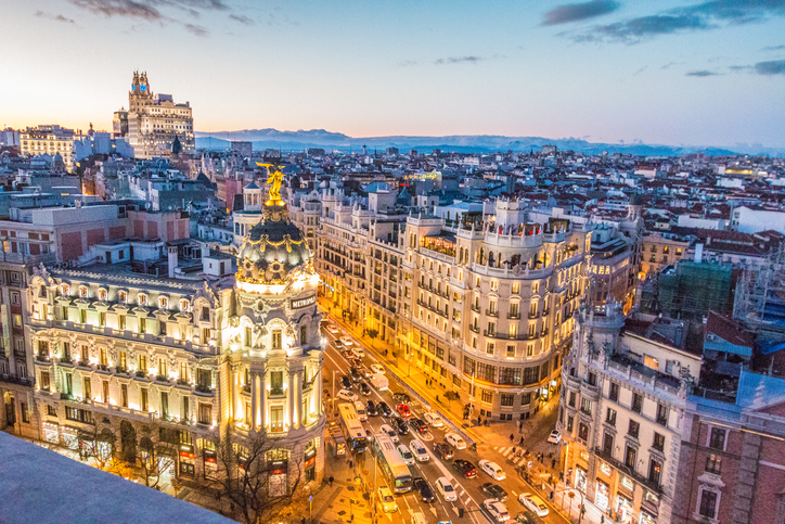 Madrid pide al Gobierno una hoja de ruta para reactivar el turismo