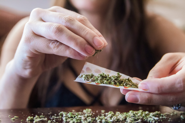 Weeding out fakes? Lisbon tourism at threat from ‘drug’ dealers
