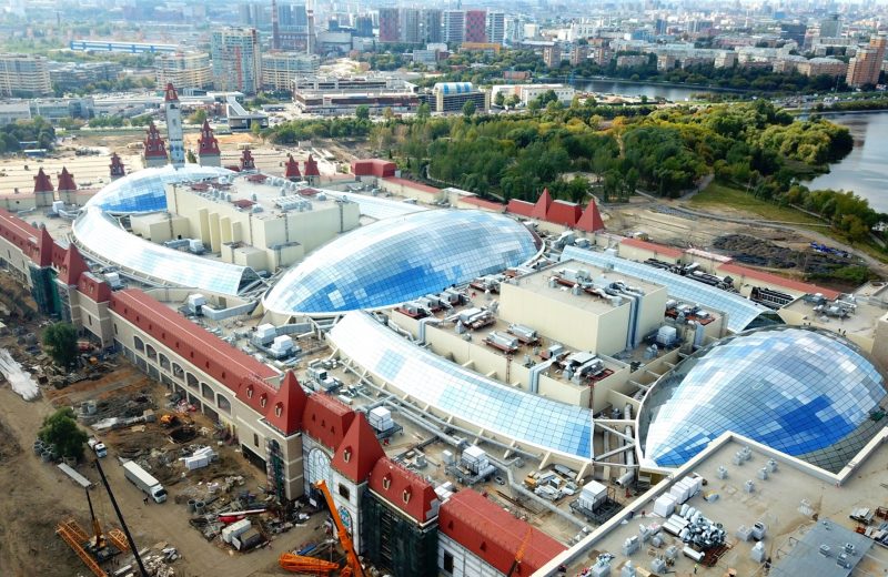 Moscú abre “Isla de Sueños”, el mayor parque de diversión cubierto de Europa