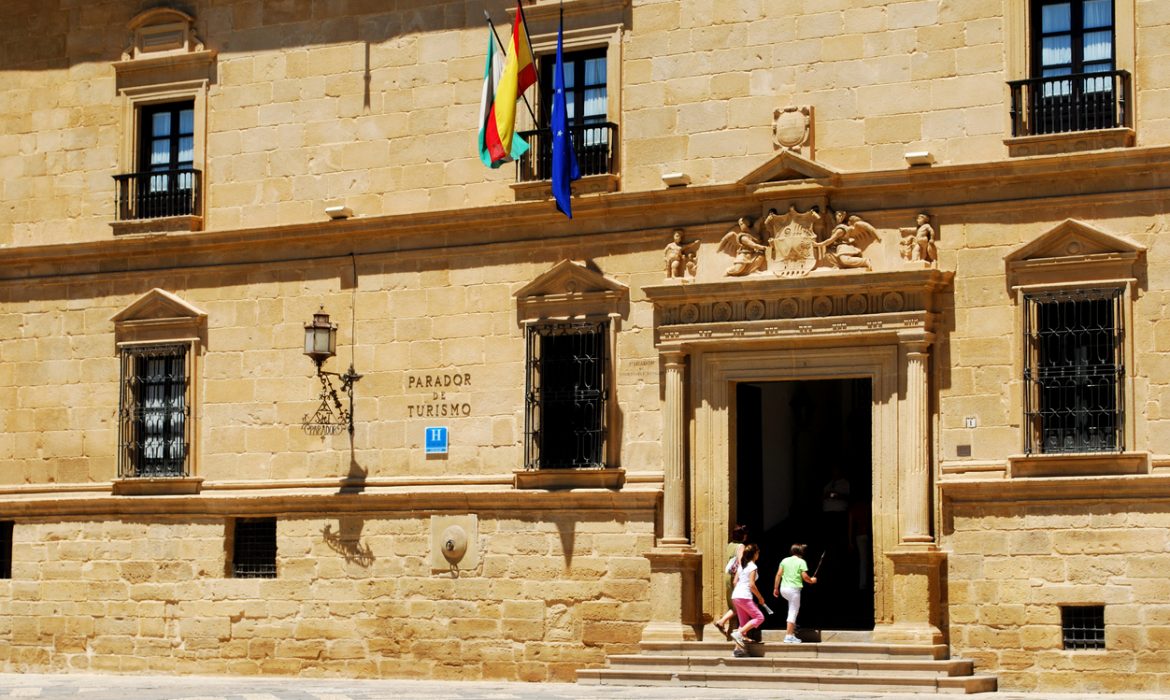 Andalucía eleva a 1.127 los hoteles cerrados por la crisis del coronavirus