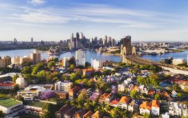 Sydney: A city between to oceans
