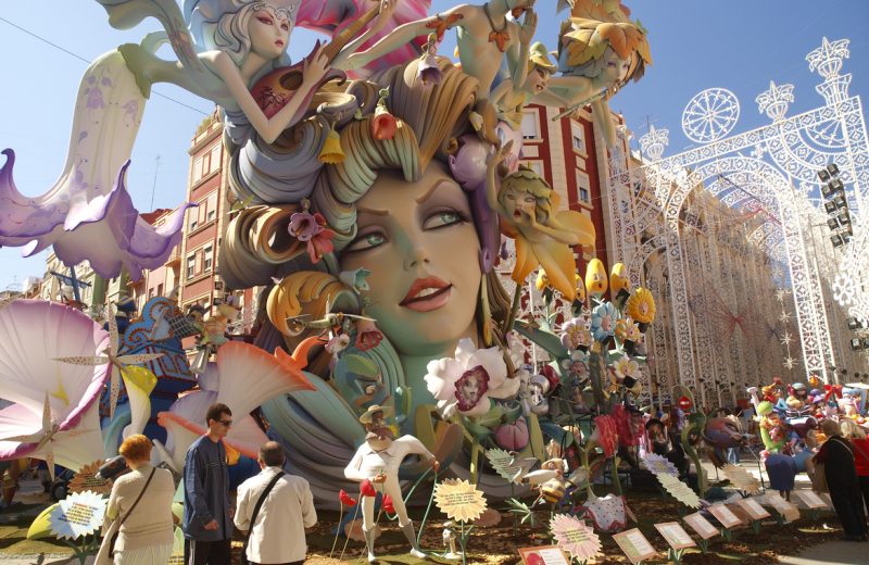 El mazazo del coronavirus a las Fallas: millones en ninots y adiós al turismo