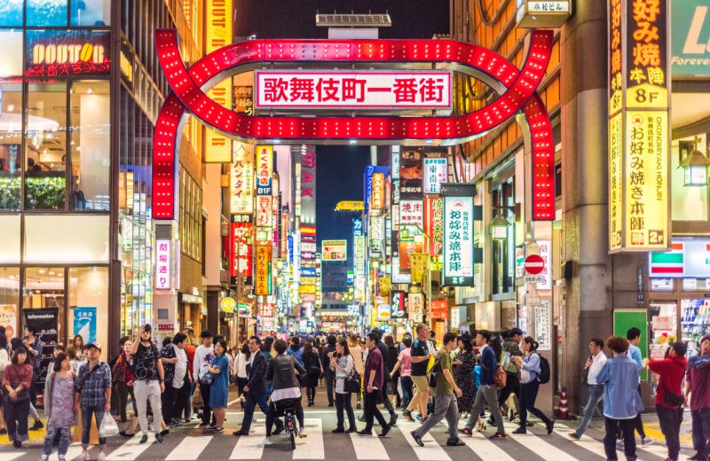Cae un 58 % el número de turistas que llegaron a Japón en febrero