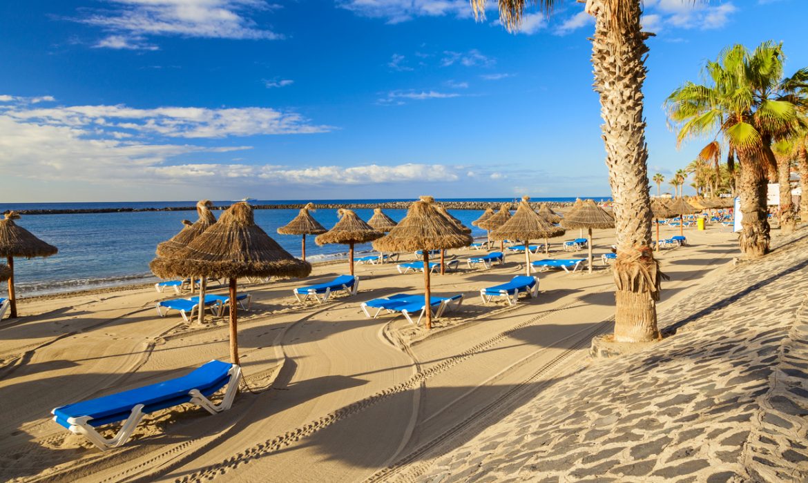 Gran Canaria confía en el turismo nacional en verano, el internacional para 2021