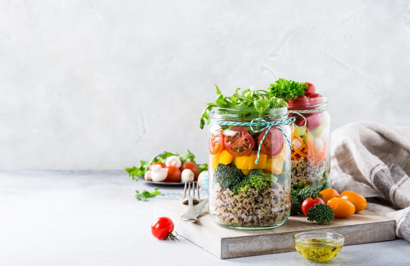 Gourmet meals in jars a hit in lockdown Moscow
