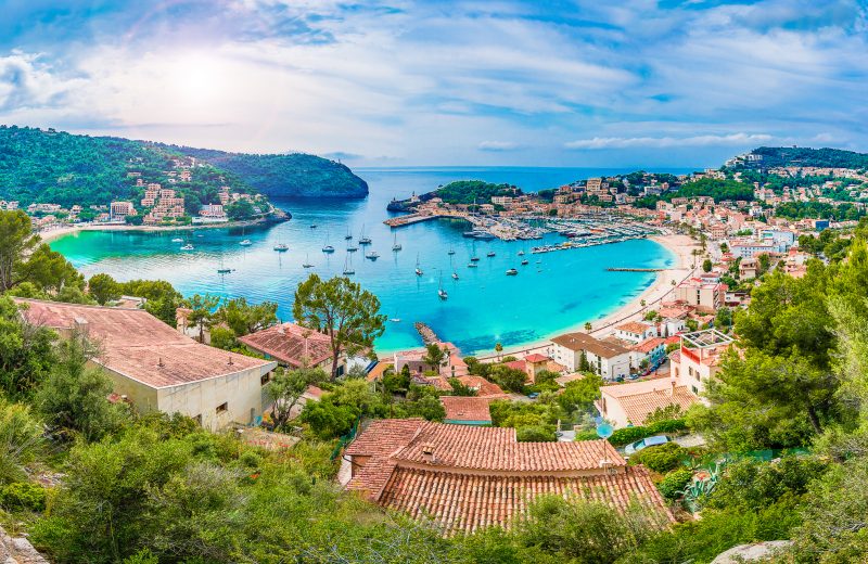 Hoteleros de Mallorca ven inviable reabrir sin vuelos ni protocolo sanitario
