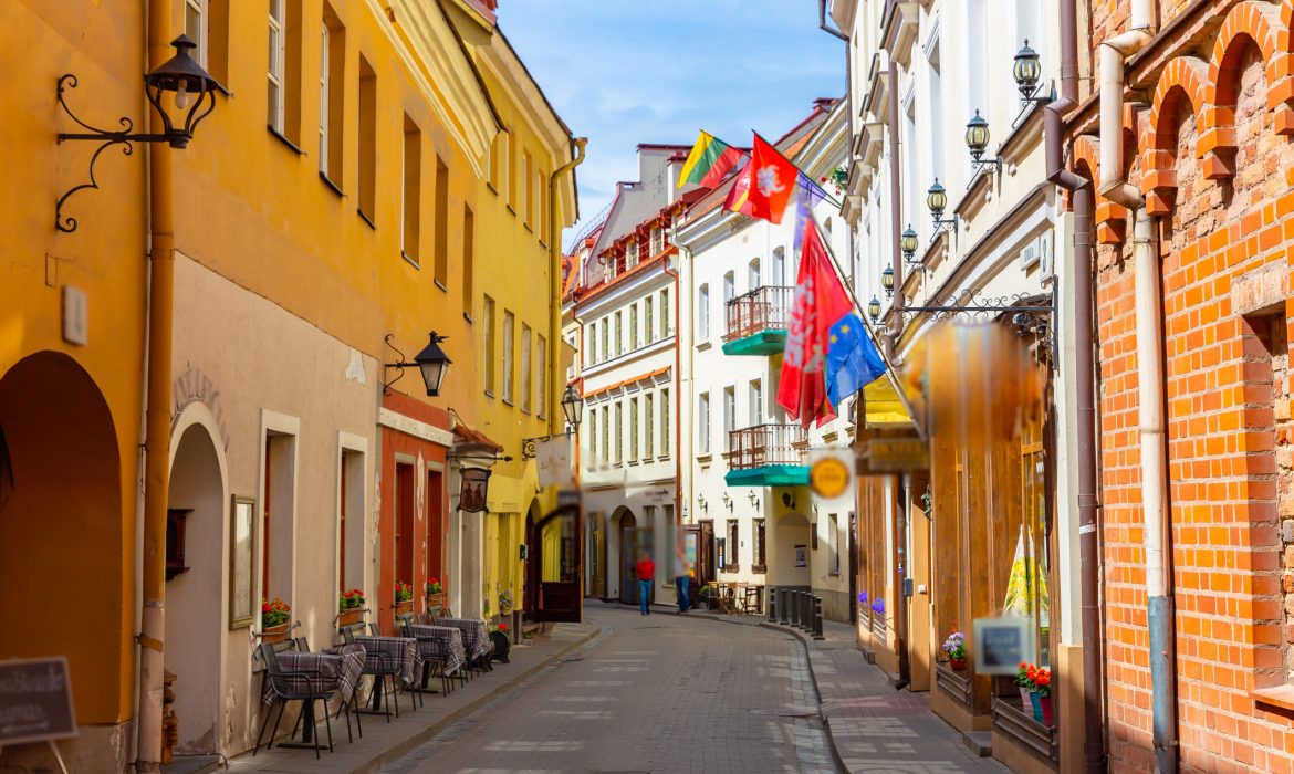 Baltic states to create “travel bubble” as pandemic curbs eased
