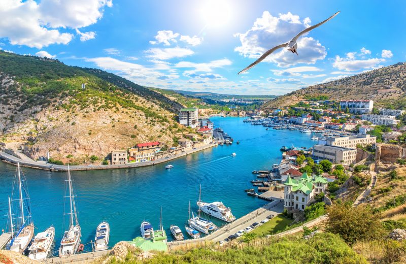 Tourist trade in annexed Crimea on brink as coronavirus bites