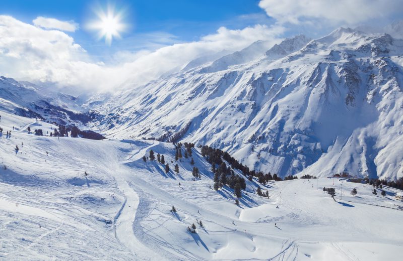 Austrian ski resort covers glacier after coronavirus cuts season