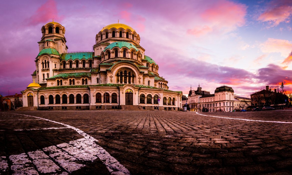Bulgaria to reopen restaurants, bars and cafes on June 1