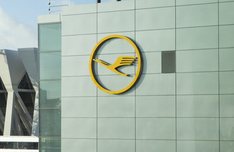 Lufthansa wants state support not government management -CEO