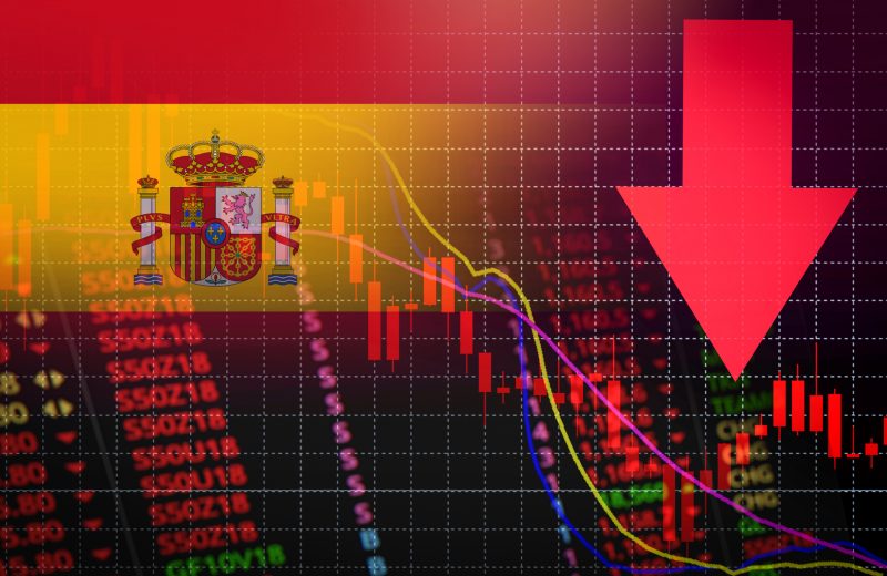 Spain dives into deep recession, tourism woes bode ill for rebound