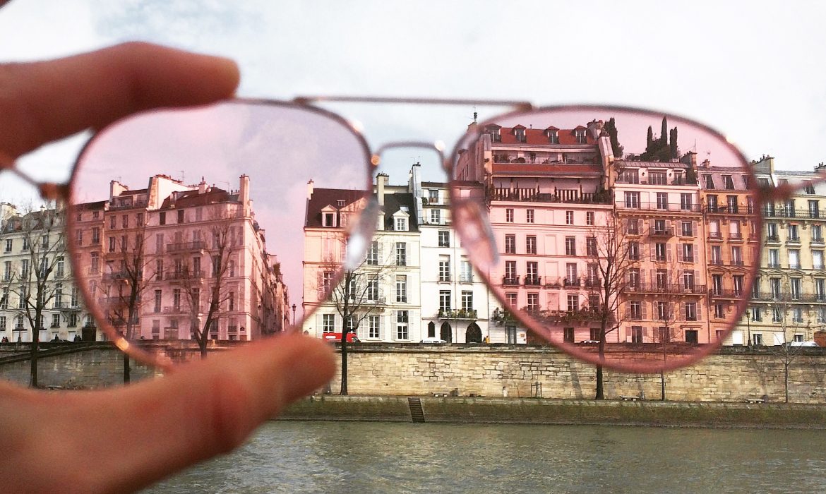 Paris, Marseille named as high-risk COVID zones, making curbs likelier