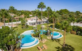 Luxury villa holiday rentals, up to €9,400 per night in high season