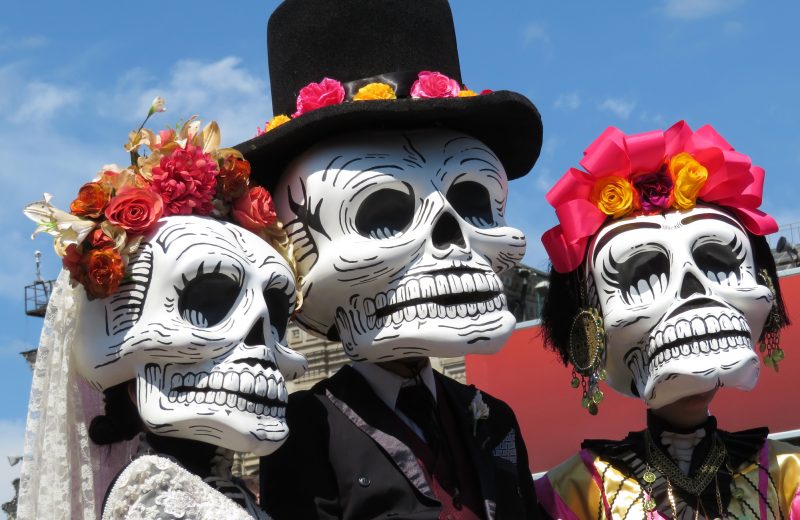 Celebrando el Día de los Muertos en México: una fiesta de tradición y color
