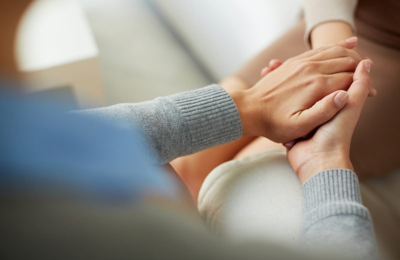 La encrucijada terapéutica: IA vs. terapia tradicional