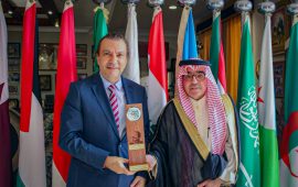 Jamal Satli Iglesias, propietario del Grupo Satli y presidente de BlueBay Hotels, reconocido con el prestigioso Premio de Turismo Ibn Battuta 2025