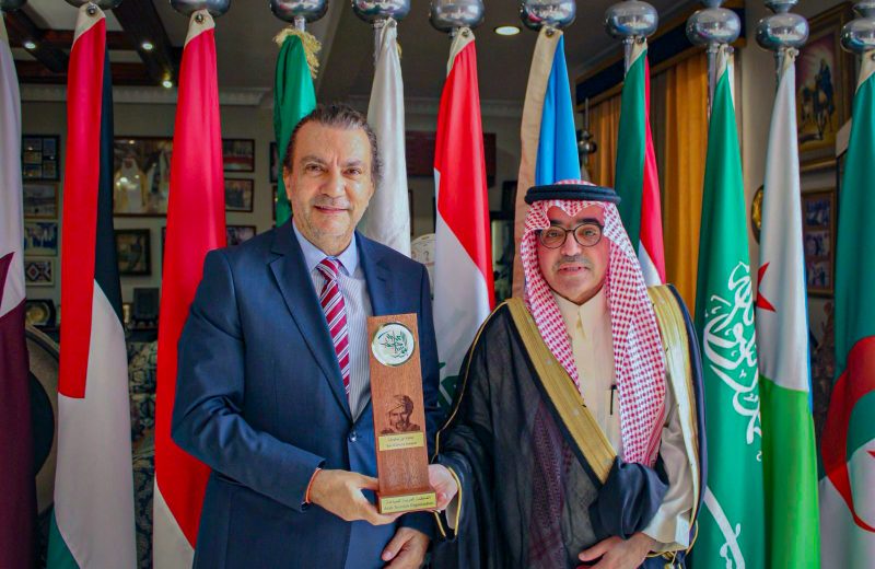 Jamal Satli Iglesias, propietario del Grupo Satli y presidente de BlueBay Hotels, reconocido con el prestigioso Premio de Turismo Ibn Battuta 2025
