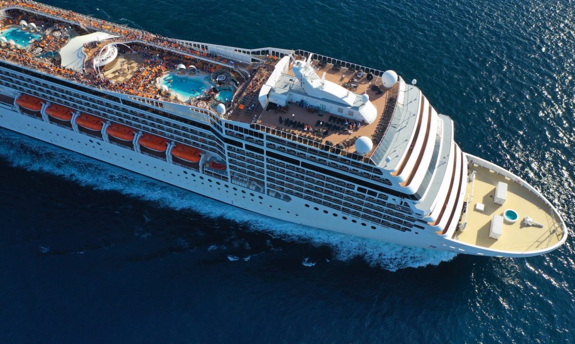 Cruceros de lujo solo para adultos: una nueva forma de viajar sin prisas